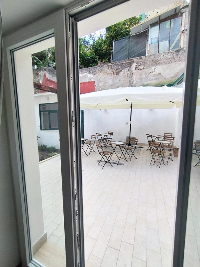 La Puteca Bed & Breakfast Napoli Ngoại thất bức ảnh